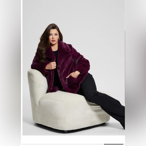 GUESS  women Corinne Faux Fur Coat dark purple - Picture 6 of 10
